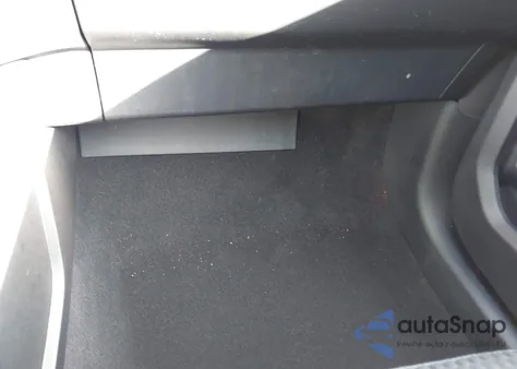 2023 Ford Escape Phev z USA, uszkodzony, nr VIN 1FMCU0E10PUA35512